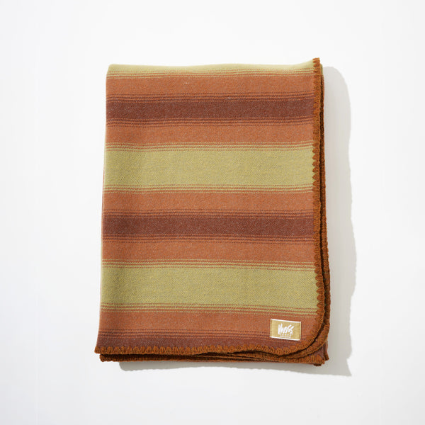 MOSS W/CASHMERE BLANKET – MOSS®TENTS ONLINE